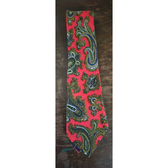 John Weitz Other - Vintage Roos Atkins A John Weitz Design Red Paisley Tie
